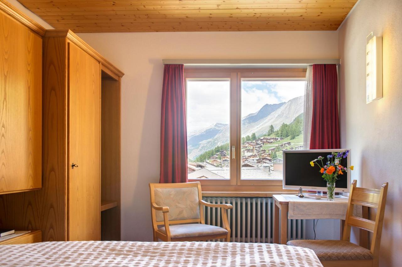 Hotel Parnass Zermatt Exterior foto