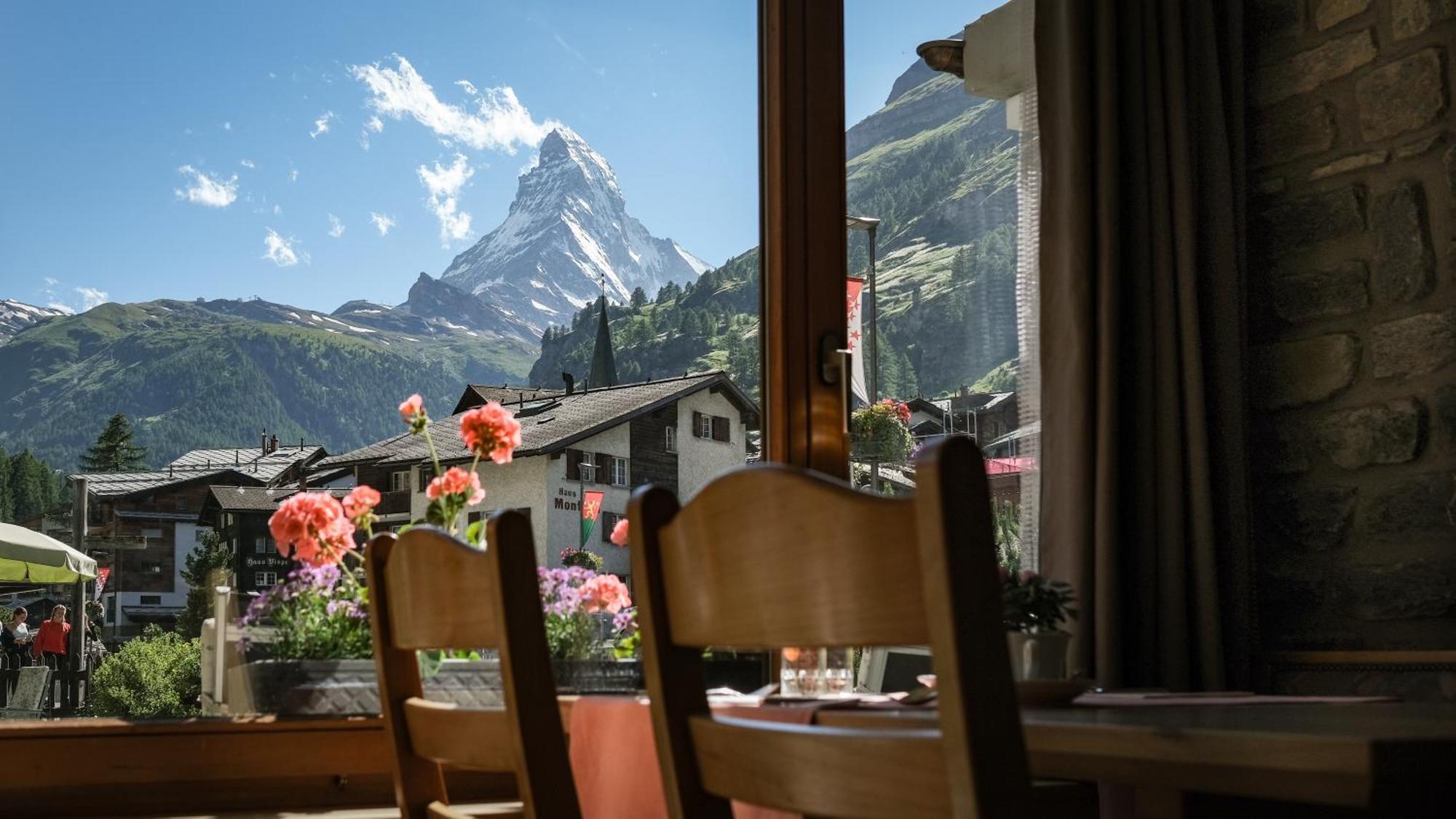 Hotel Parnass Zermatt Exterior foto