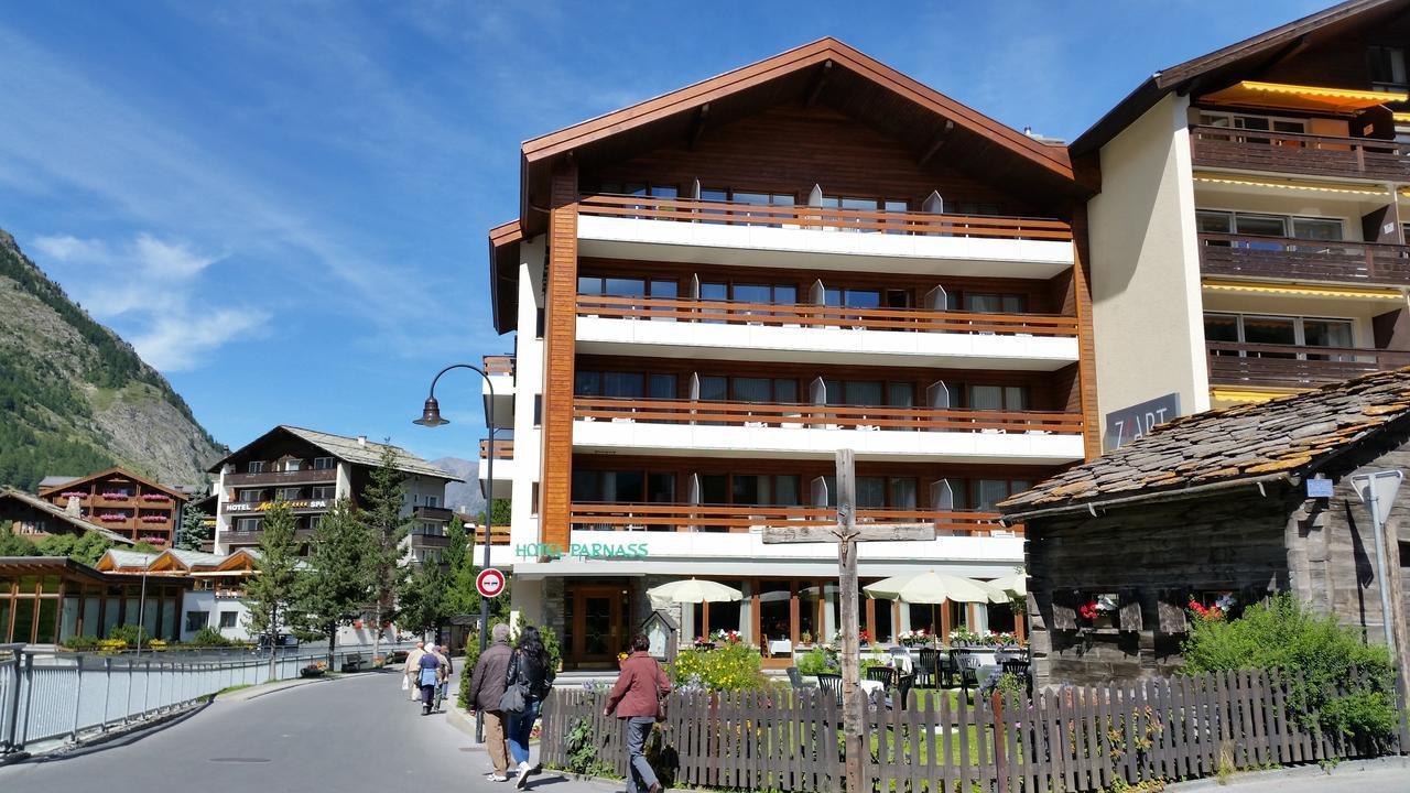 Hotel Parnass Zermatt Exterior foto